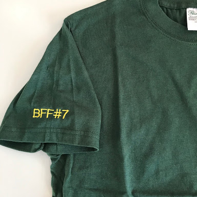 Tシャツ 【ネーム刺繍：ゴシック体】 右袖・1文字1.5cm