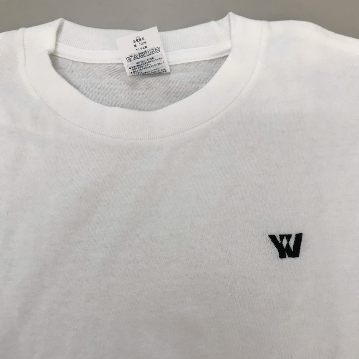 Tシャツ 【ロゴ刺繍】 左胸・縦1.5cm