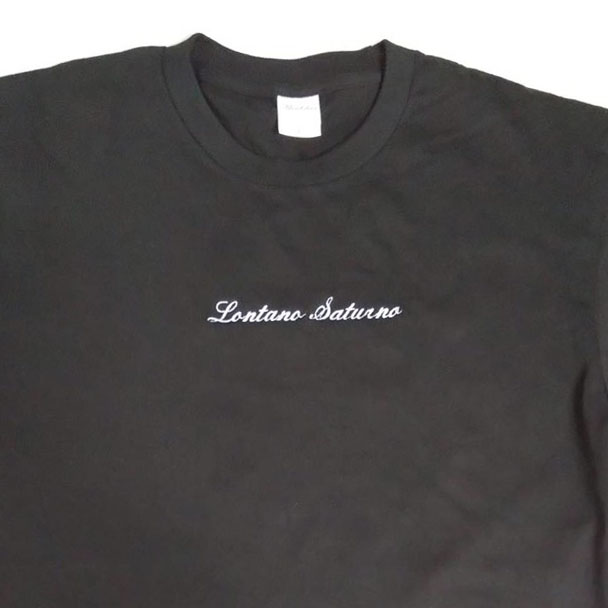 Tシャツ 【ネーム刺繡：筆記体】 胸中央・1文字1.5cm