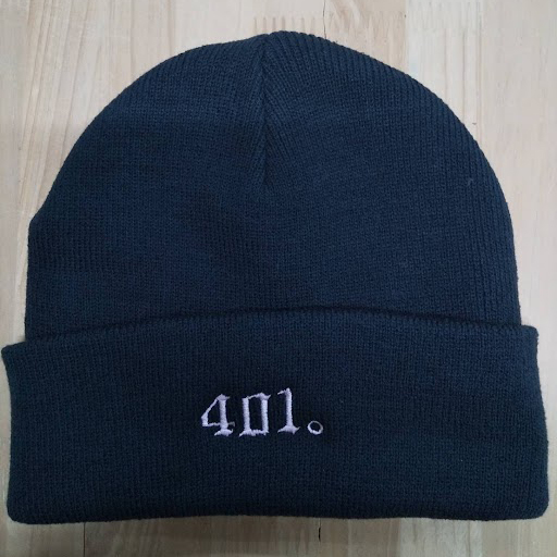 ビーニー 【ネーム刺繍：オールドイングリッシュ体】 前面中央・1文字2cm