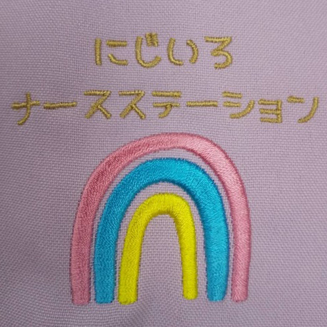 スクラブ〈お持込み〉 【ロゴ刺繍】 右胸・縦6cm×横7cm程度