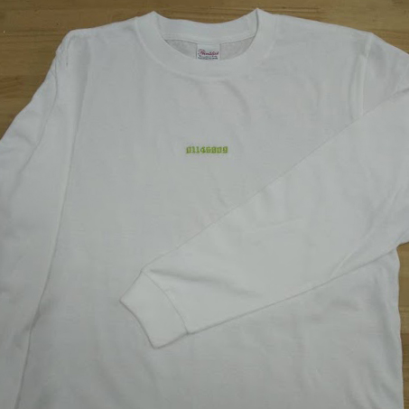 Ｔシャツ 【ネーム刺繍：オールドイングリッシュ体】 胸中央・1文字1cm