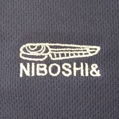ポロシャツ<br>【ロゴ刺繍】<br>左胸・縦1.6cm×横4cm程度
