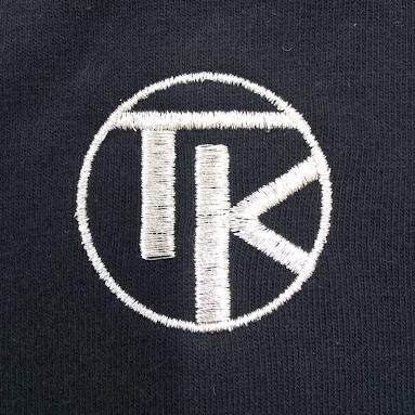 Tシャツ 【ロゴ刺繍】 胸中央・縦4cm×横4ｃｍ程度
