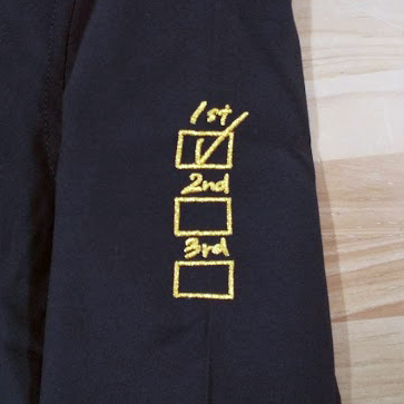 シャツ〈お持込み〉 【ロゴ刺繍】 左上腕・縦7cm×横2.5m程度
