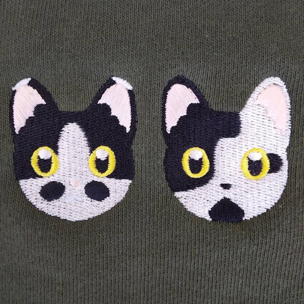 スウェット 【ロゴ刺繍】 左胸・縦4cm×横8cm程度