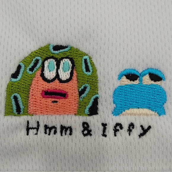 ポロシャツ 【ロゴ刺繍】 左胸・縦3cm×横5.2cm程度