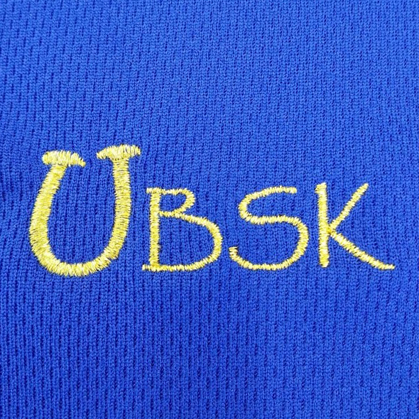 ポロシャツ 【ロゴ刺繍】 左胸・縦2cm×横5cm程度