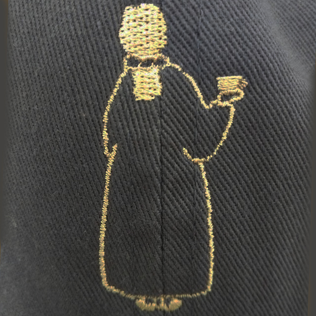 キャップ 【ロゴ刺繍】 フロント・縦5cm×横2cm程度