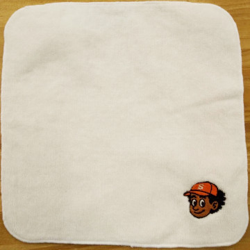 ミニタオル 【ロゴ刺繍】 右下・縦3cm×横3.3cm程度