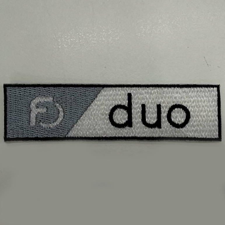 ワッペン単体 【刺繍ワッペン】 縦2cm×横8cm程度（フチ込み）