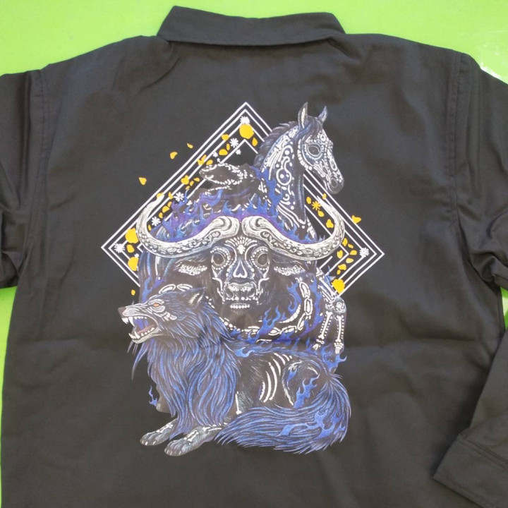 コーチジャケット 【DTF転写プリント】 背面上部・縦42cm×横34cm程度