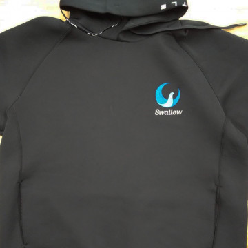 パーカー〈お持込み〉 【ロゴ刺繍】 左胸・縦7.2×横6cm程度