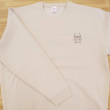 スウェット 【ロゴ刺繍】 左胸・縦6cm×横4.5cm程度