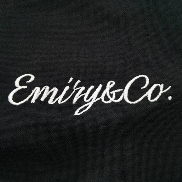  Tシャツ〈お持込み〉  【ロゴ刺繍】  左胸・横9.5cm×縦2.5cm程度