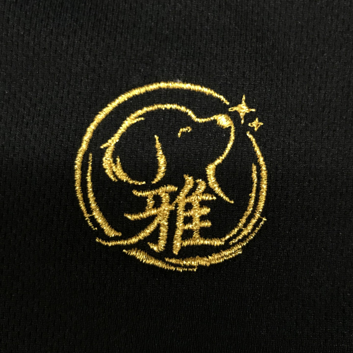 ポロシャツ 【ロゴ刺繍】 右胸・縦4cm×横4cm程度