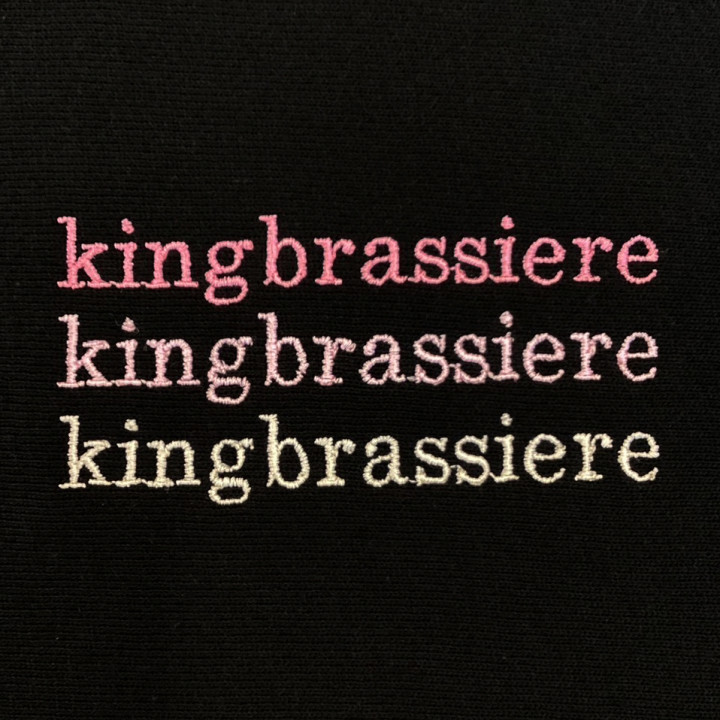 スウェット 【ネーム刺繍（3行）：センチュリー体】 胸中央：横10cm