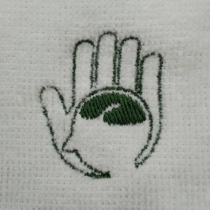 ハンカチチタオル 【ロゴ刺繍】 左下・縦3.5cm×横3cm程度