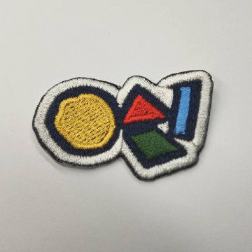 ワッペン単体  【刺繍ワッペン】  横4cm×縦2.8cm程度（フチ込み）