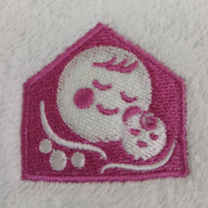 タオルハンカチ 【ロゴ刺繍】 左下・縦4cm×横4cm程度
