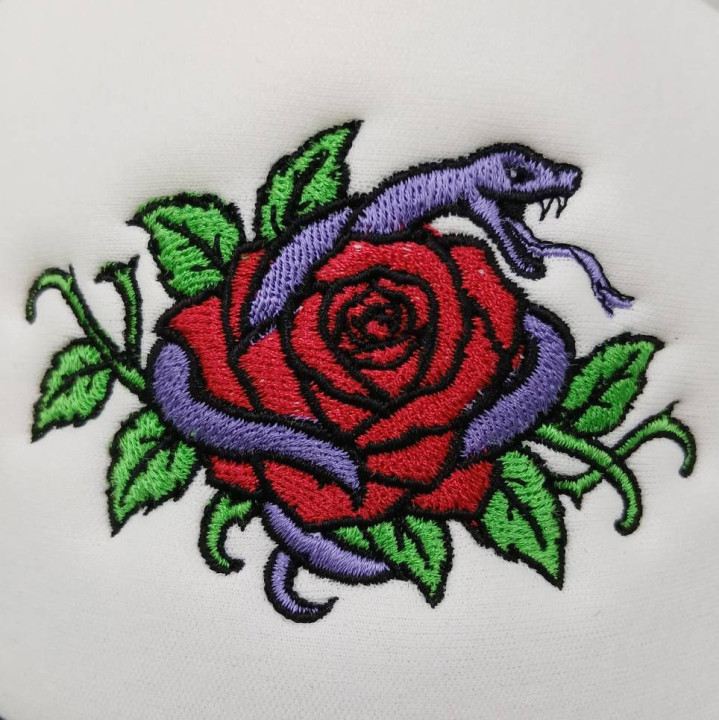 キャップ 【ロゴ刺繍】 フロント・縦5cm×横9cm程度